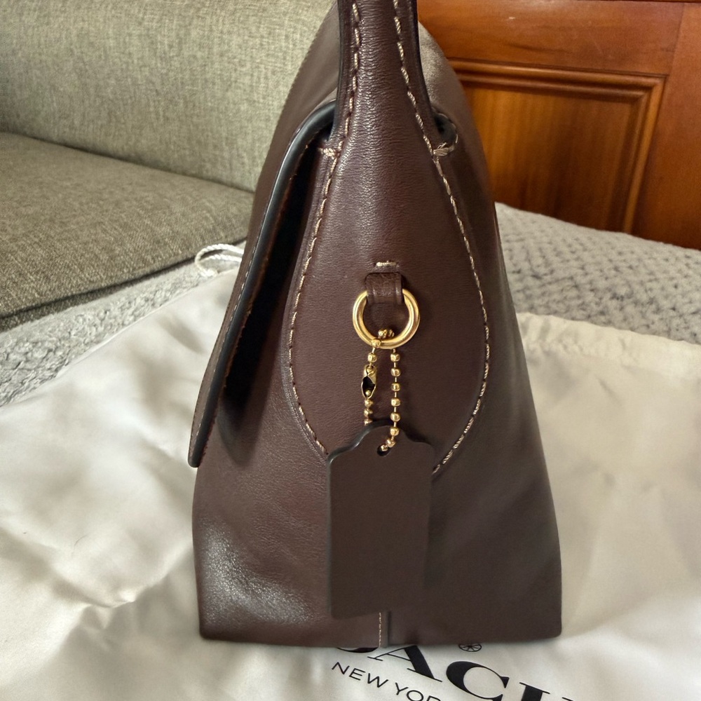 Coach Chelsea Shoulder Bag 30 - Picture 4 of 7